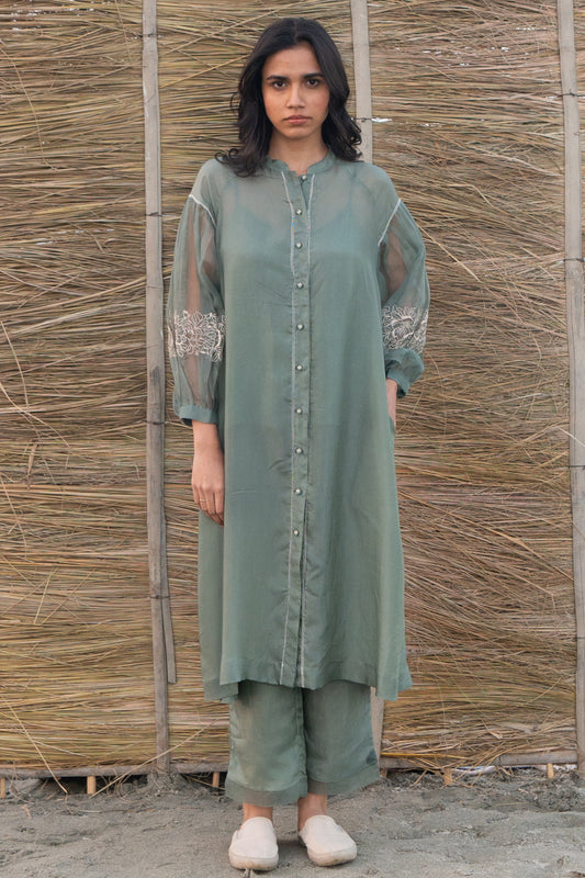 Lauren Tunic