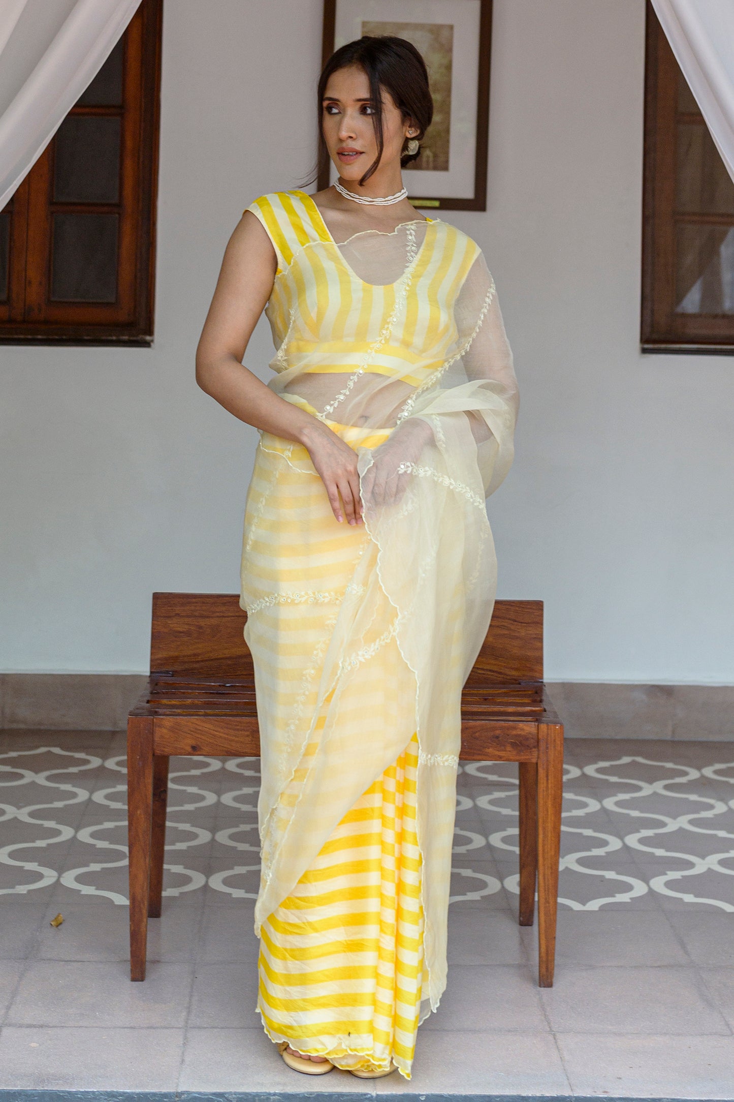 Viscose tabby sleeveless blouse