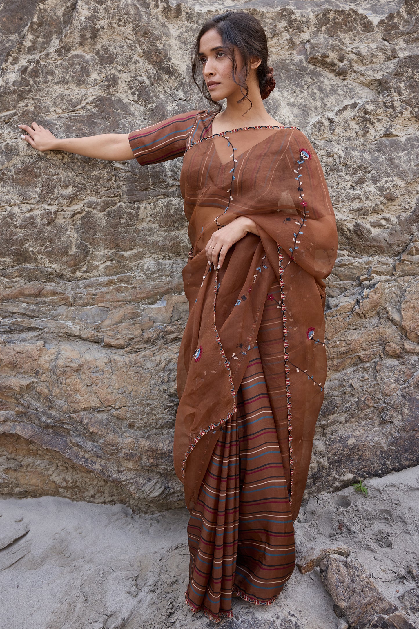 Silk organza saree set(saree+blouse)