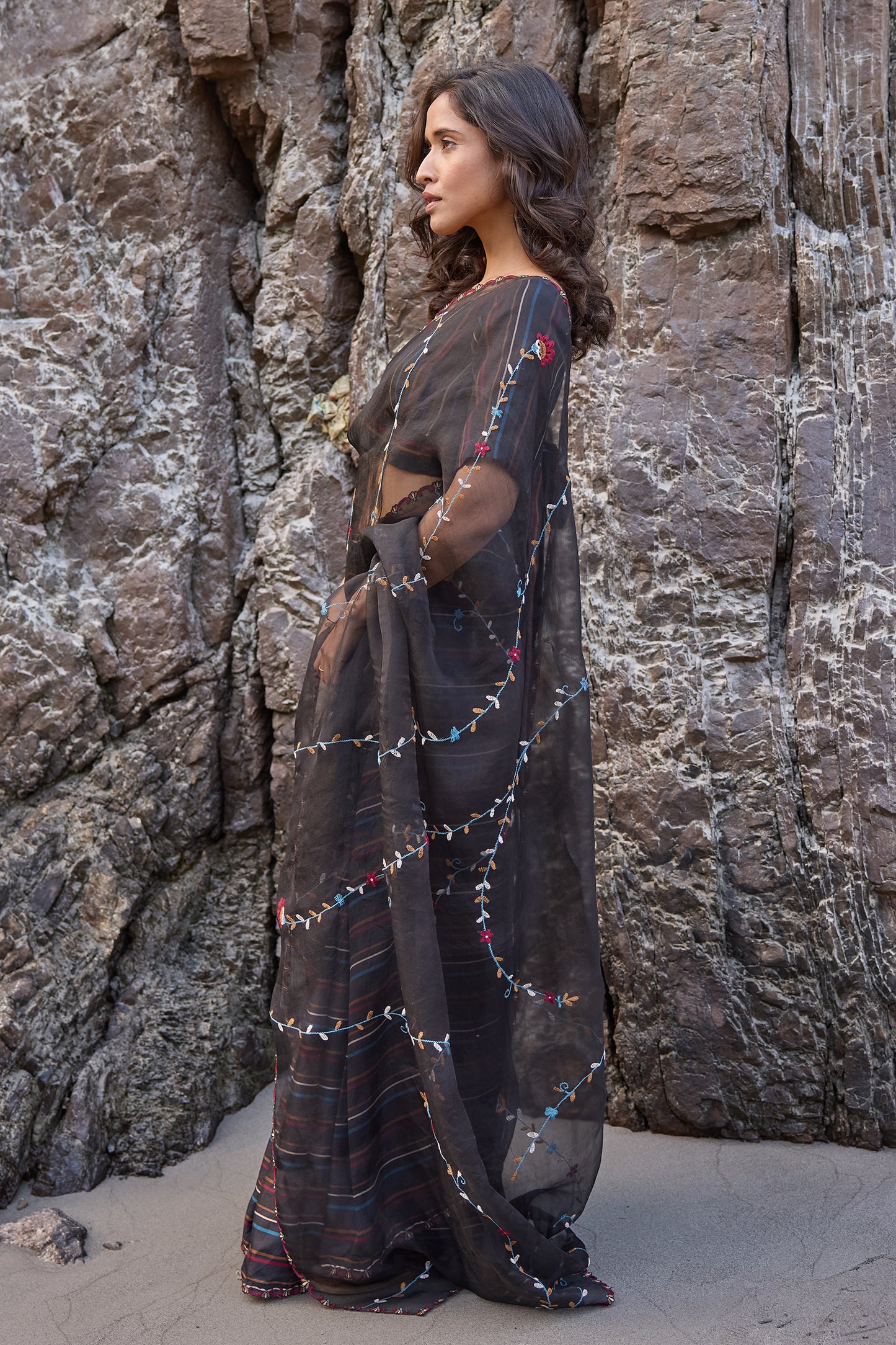 Silk organza saree set(saree+blouse)