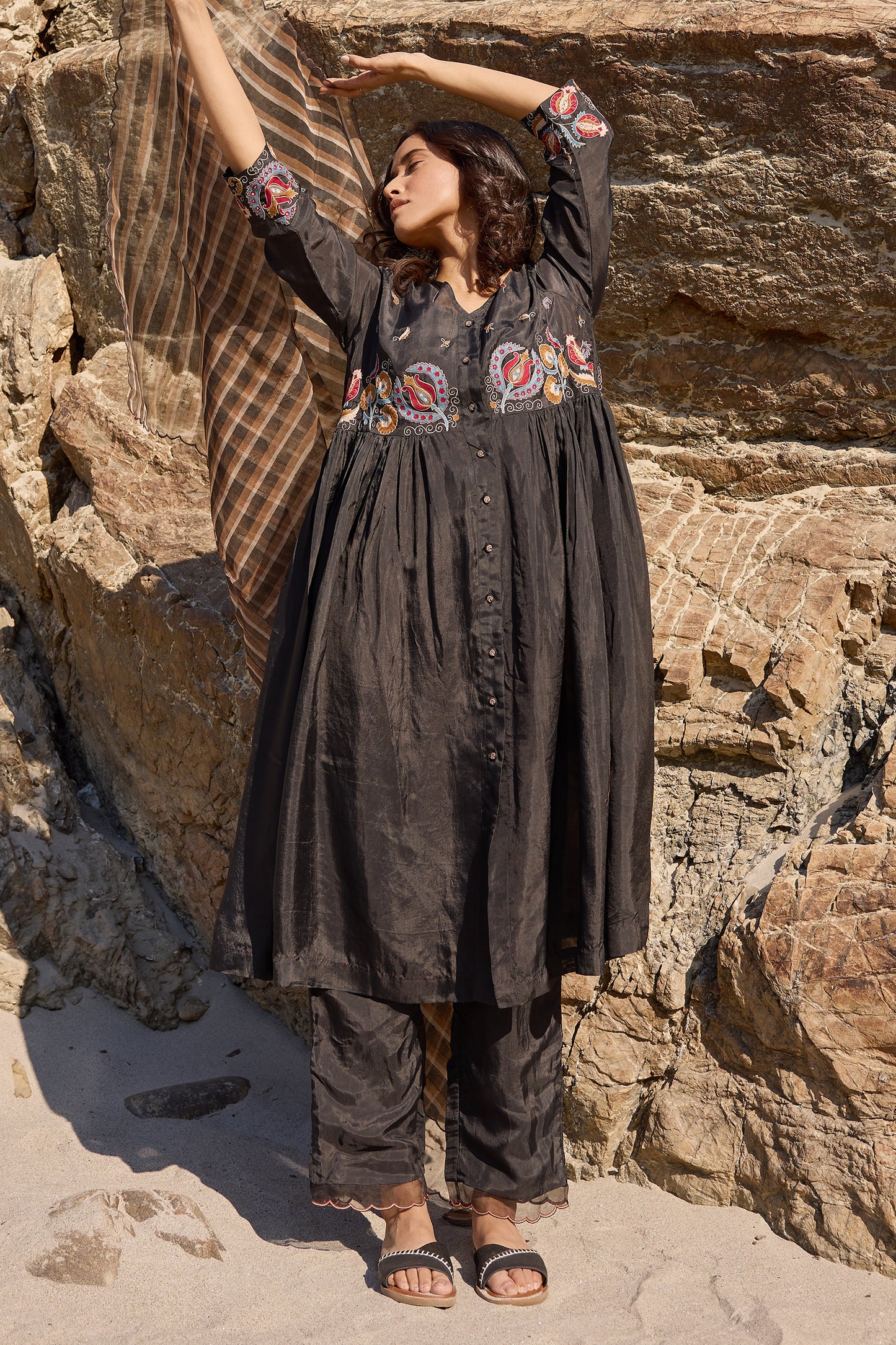 Silk organza block printed striper dupatta
